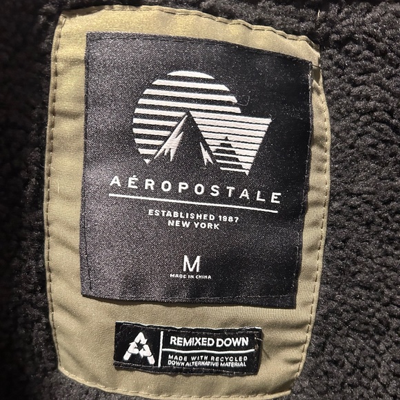 Aeropostale - Picture 4 of 4